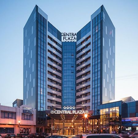 Central Plaza Hotel Piatra Neamţ Eksteriør billede